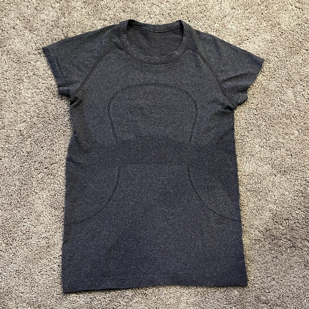Lululemon Swiftly Tech Short Sleeve Crew